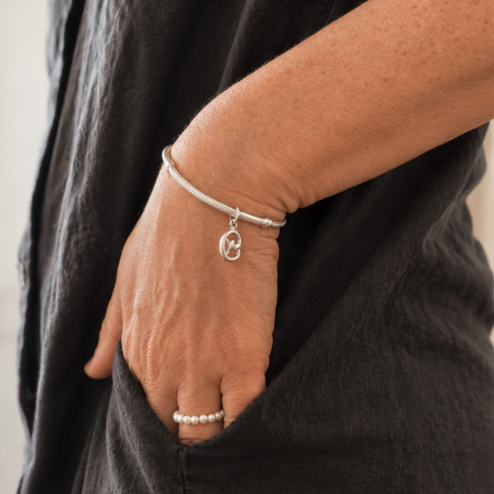 Brezel Charm aus 925 Silber für Armbänder